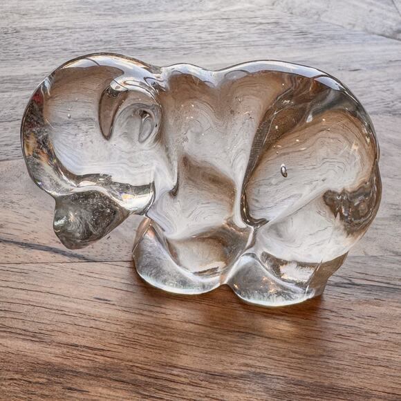 Vintage Crystal Glass Baby Bear Figurine-Paperweight by Martinsville-4.75”W - Picture 2 of 7